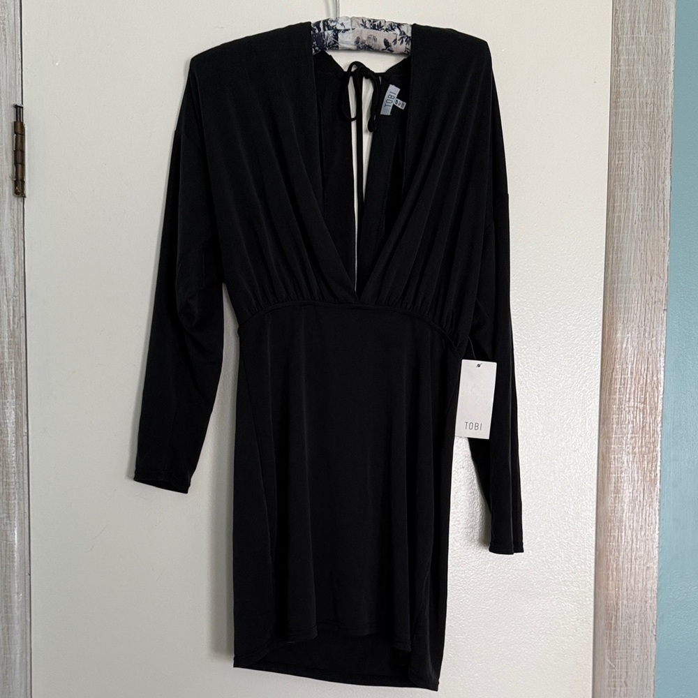 Tobi Black Long Sleeve V‑Neck Tie-Back Mini Dress